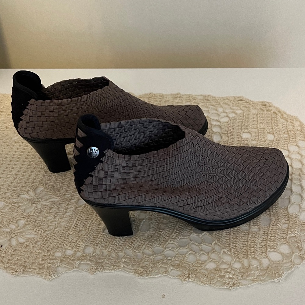bernie mev. Taupe and Black Woven Heels